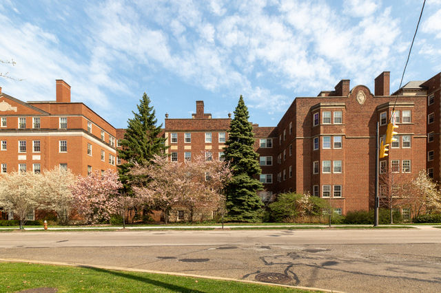 Contemporary photograph of Gallery Buildings at Moreland Courts apartment complex