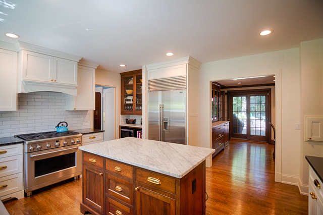 Contemporary photograph of kitchen of "Twin Oaks"